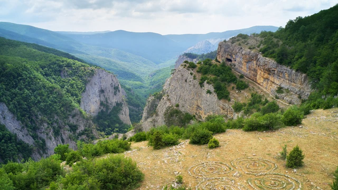 Большой каньон Крыма, экскурсия из Ялты | цены 2024